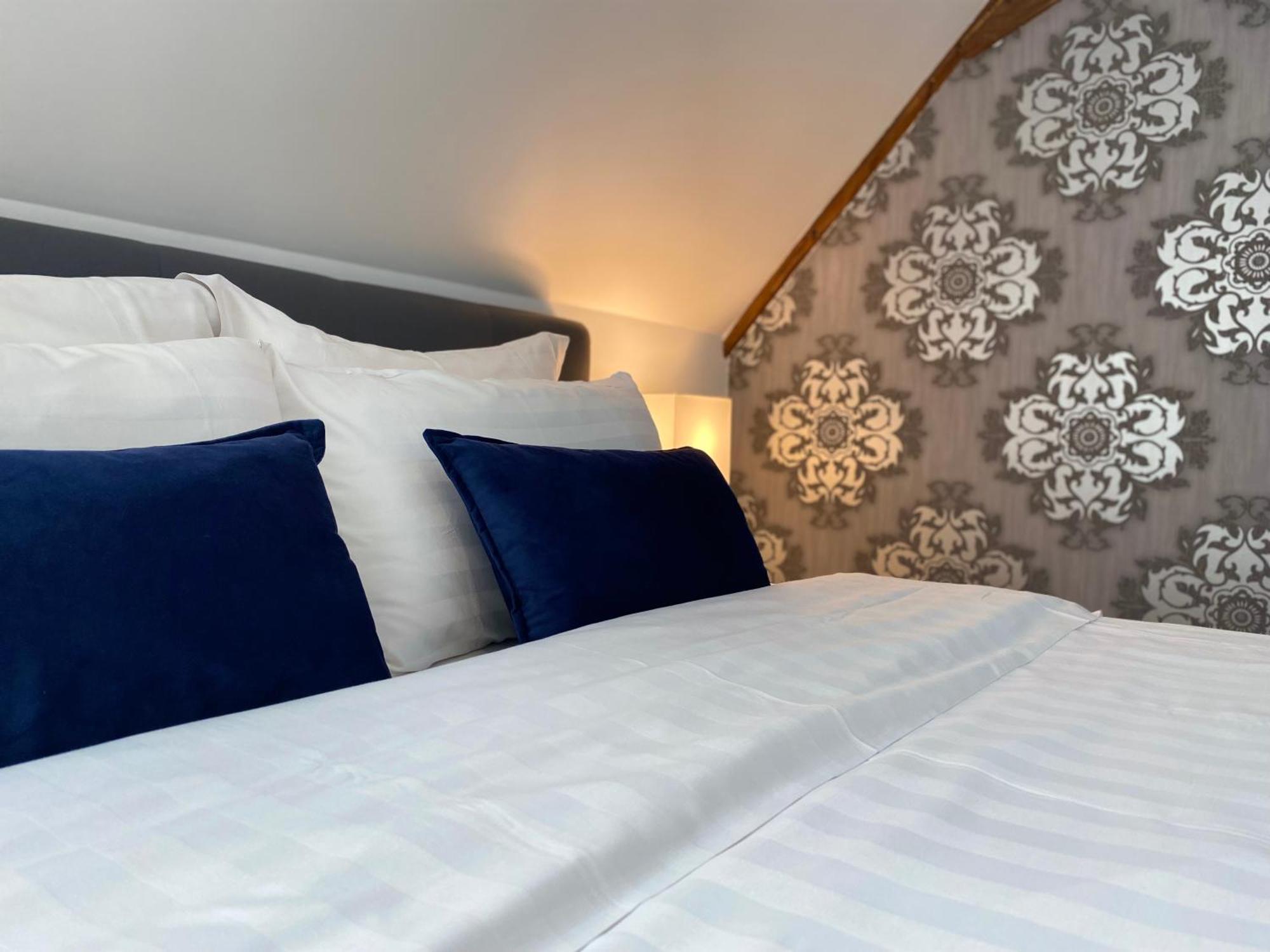 Aparthotel Les Rives des Habsbourg à Ensisheim Extérieur photo